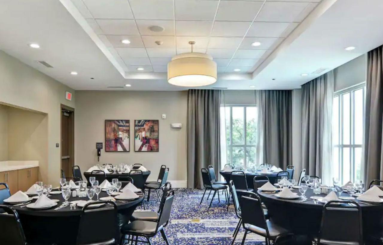 Hilton Garden Inn Biloxi Exterior foto